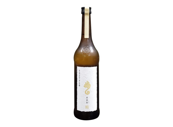 烟台日本清酒回收新政亚麻猫清酒新政酒造