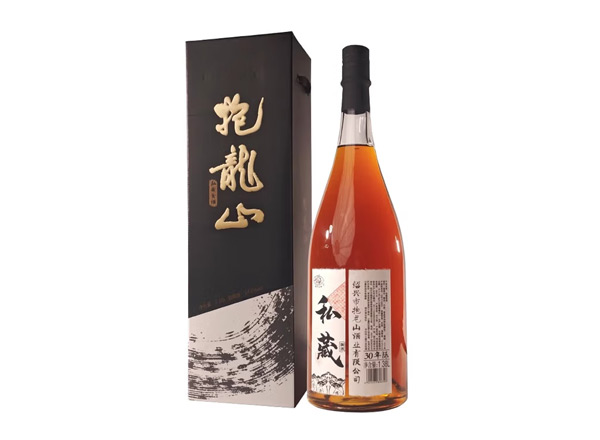 烟台抱龙山黄酒回收抱龙山私藏30年陈酿1.38L礼盒装绍兴花雕酒行情价格